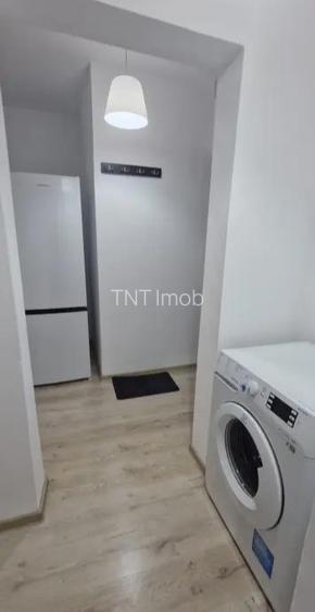 Garsonieră decomandată | renovată complet | Hanul Drumețului | etaj 3/10 - 4