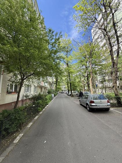 Apartament 2 camere 48 mp - sector 1 - B dul Ion Mihalache - mobilat - 20