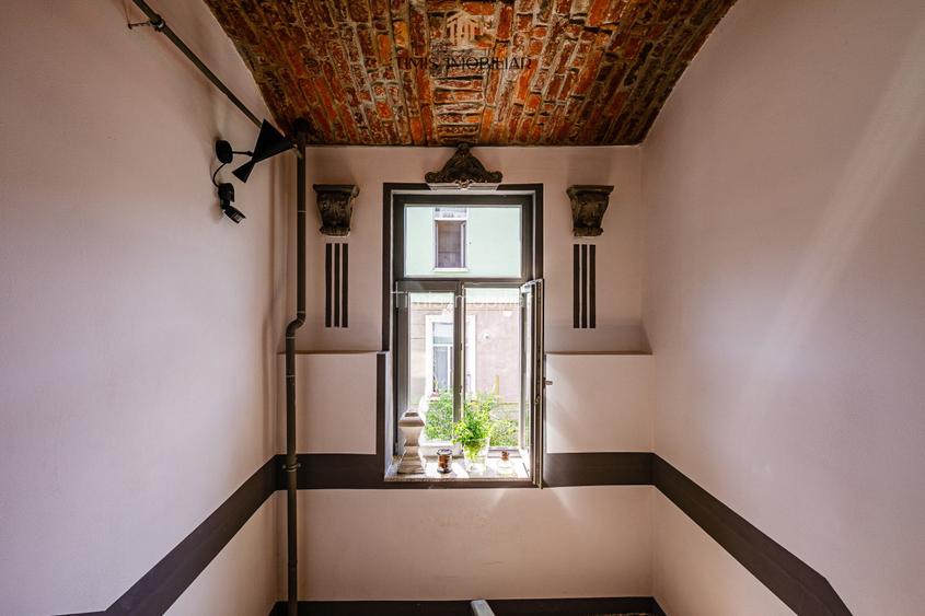 Apartament boem la mansarda, cladire istorica | Parcare inclusa - 3
