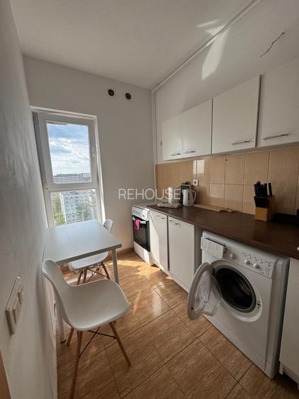 Titan Rasarit de Soare, 33mp, complet mobil/utilat, AC, metrou, STB, parc Teilor - 4