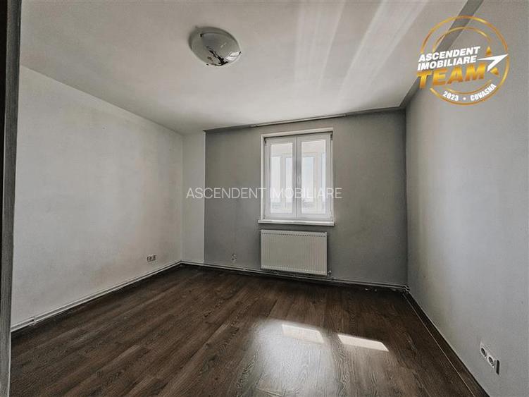 Apartament decomandat cu panorama spectaculoasa, Simeria, Str. Dealului, Sfantu - 5