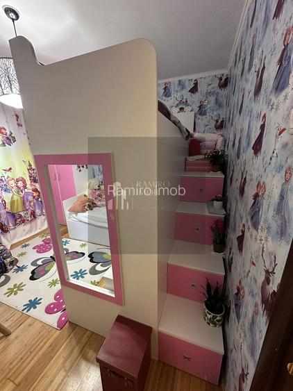 Apartament 3 camere metrou Piata Sudului Sector 4 - 11