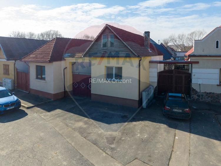 Oportunitate: casă la preț de apartament in Cristian - 16