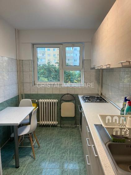 Închiriere Apartament cu 2 camere renovat, 4 min metrou Costin Georgian - 11