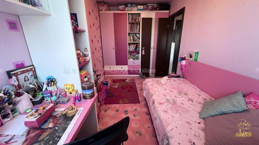 Apartament cu 4 camere de vanzare in zona Splaiul Crisanei - Oradea - 14