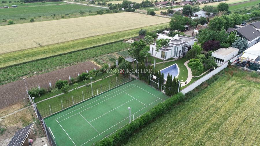 Private Estate lângă București | Vilă, Piscină & Sport Court - 1