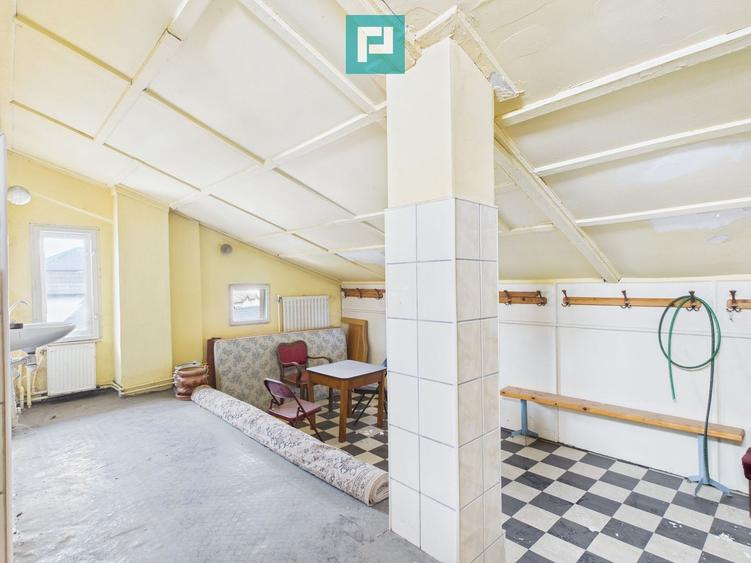 Spatiu comercial central Arad
