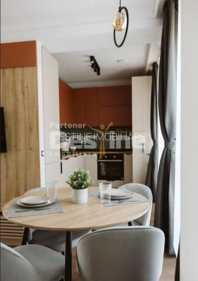 Hotel Marriott-Catedrala | 2 cam | 74mp + 107mp terasa | Mansarda | 296.000 euro - 8