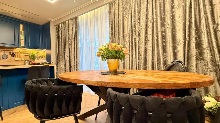 Apartament 2 camere Amenajat Design Exclusivist La Cheie - Lebada Lake Residence - 9