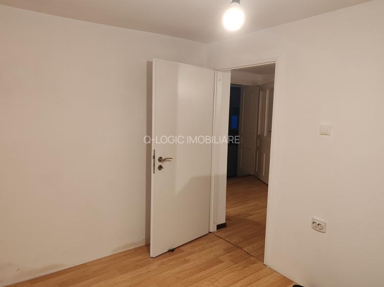 Casa 8 camere pretabila sediu firma GHIMBAV - 7