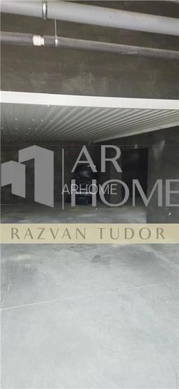 Apartament 4 camere de lux, loc de parcare , Ploiesti , zona 9mai - 17