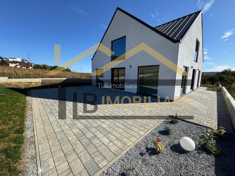 Casa individuala 4 camere, 181 mp utili, teren 822mp, zona Unirii - 2