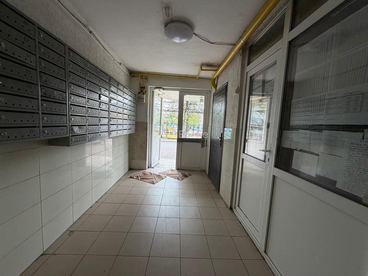 Garsoniera Titan Etaj 1 Bloc 1975 Reabilitat Instalatii Schimbate 15 Min Metrou - 7