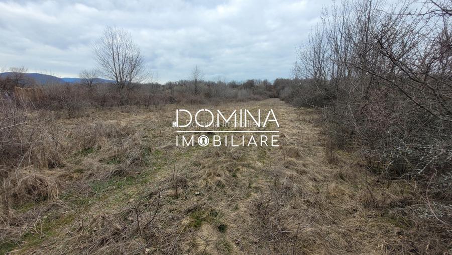 Vanzare teren 4364 mp, in comuna Crasna - sat Crasna - 4