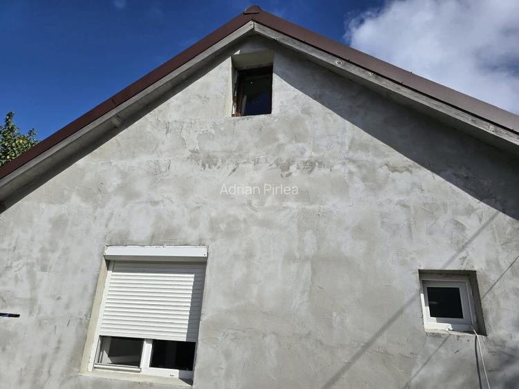 Casă cu mansardă în Năvodari - 3