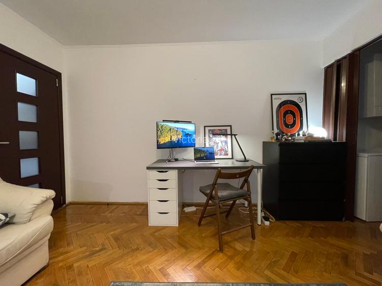 PIata Amzei, apartament  2 camere - 3