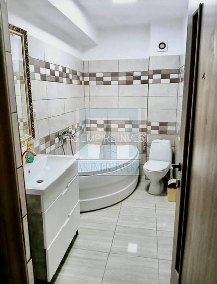 Apartament 3 camere - zona Tractorul - 8