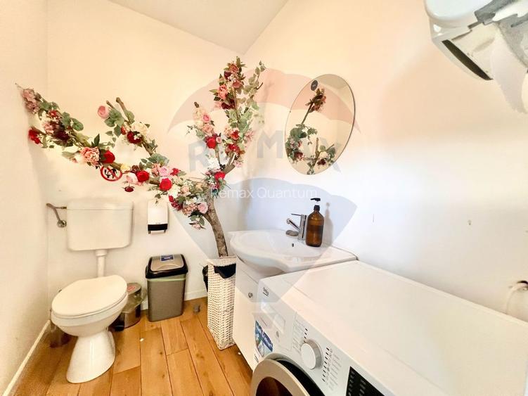 De vânzare casă cu 12 camere, în zona Decebal - 30