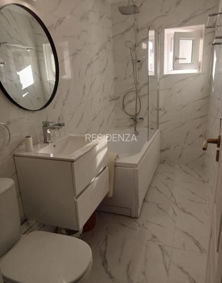 3 camere mari Marriott renovat 2024 dressing balcon, mobilat complet - 3