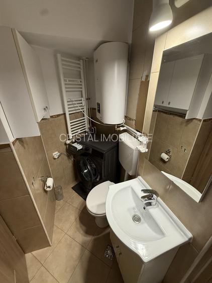 Garsoniera.  Etaj 1.  Calea Vacaresti. La 6 min de metrou Timpuri Noi. - 6