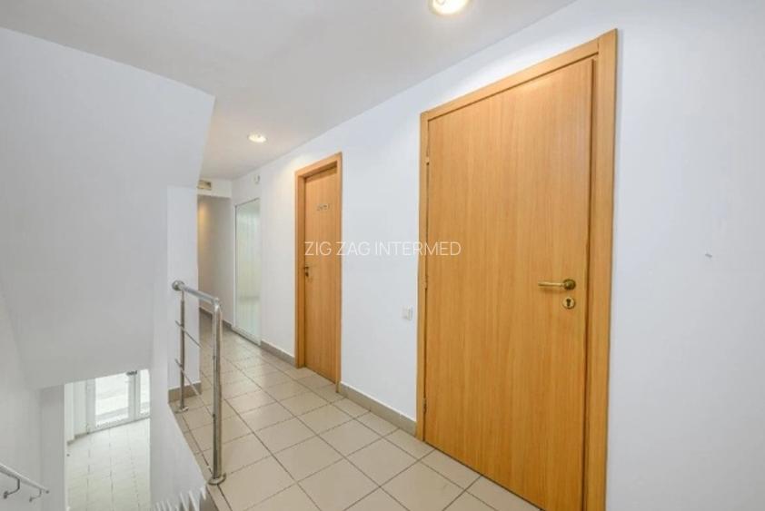 Delfinariu, cladire P+1 , spatiu depozitare 126 mp., curte 463 mp. - 12