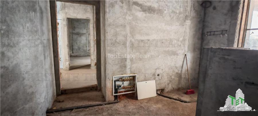 Vila somptuoasa, 10 + camere, S+P+1, 1100mp utili, cu toate utilitatile, in  sec - 21