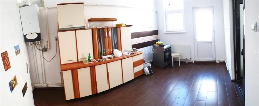 VEZI VIDEO! Casa Excelenta 2 camere, baie si bucatarie , Bd.Independentei>C.Gala - 13