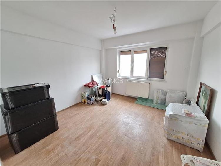 Apartament 4 camere decomandat Milcov-Bacau - 5