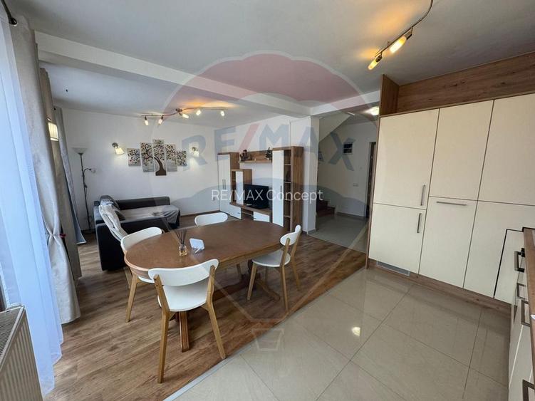 Apartament cu 5 camere de închiriat în Bună Ziua - 2