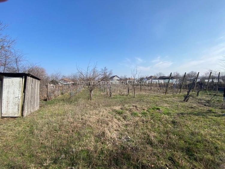 Vanzare casa batraneasca 2 camere + teren 1100mp in comuna Teslui, Olt - 7