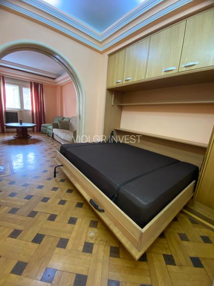 Dacia, garsoniera dubla 40 mp et 3 - 4