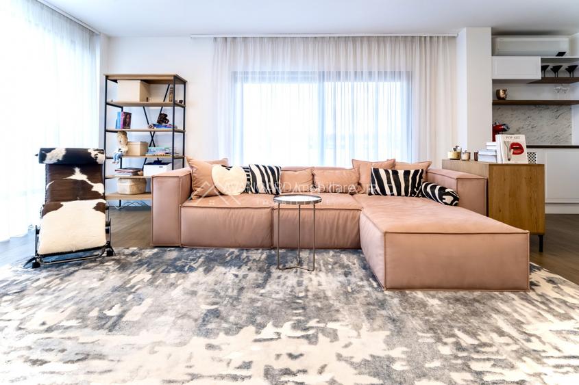 Penthouse luminos cu terasă amplă | zona Interservisan | 0% Comision - 2