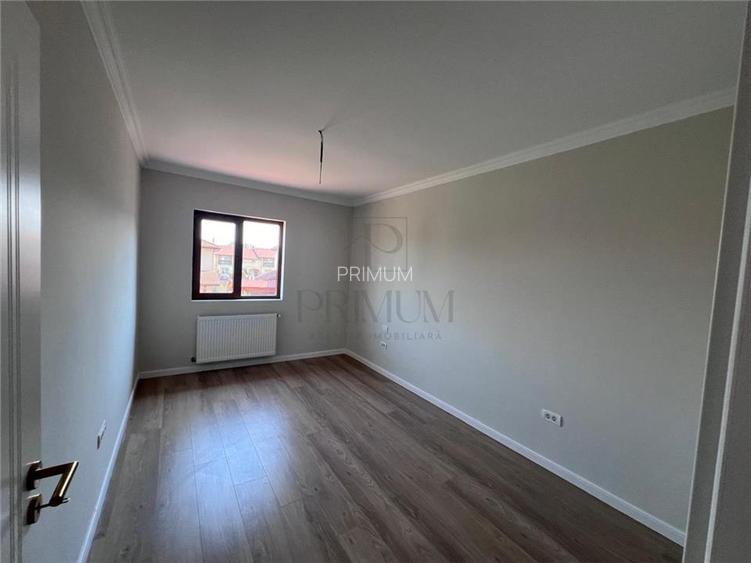 Duplex nou - zona excelenta - spatiu generos - toate utilitatile - asfalt - posi - 5