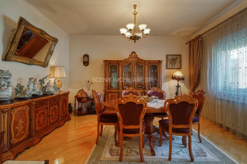 Casa eleganta, 8 camere, Zona Aurel Vlaicu, str. Tebea, complet Mobilată - 12