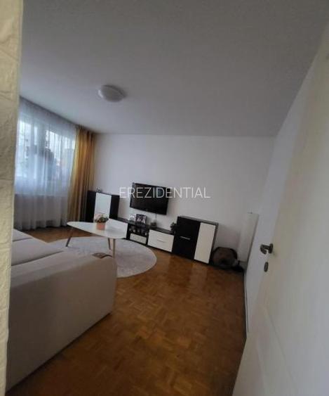 Apartament -2 camere - decomandat - Giurgiului  - 2