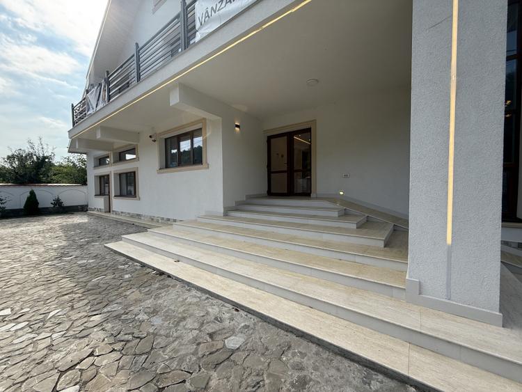 Proprietate superba in Snagov rezidential sau comercial