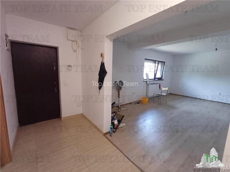 Vila individuala parter 3 camere cu teren 400mp intrare Domnesti - 4