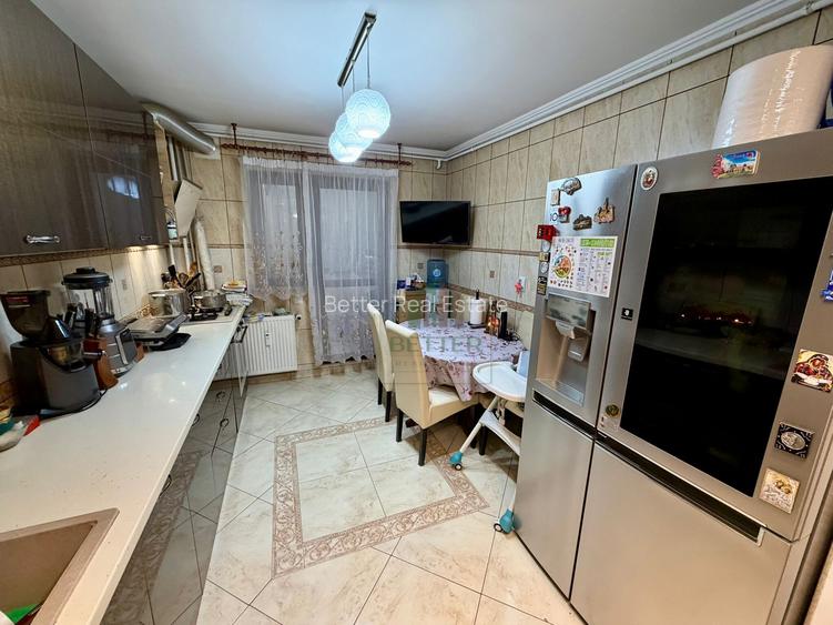 Apartament de 4 camere semi-decomandat - 88 mp - 500 m Metrou Apărătorii Patriei - 4