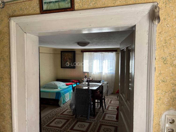 Casa 2 camere libera la vanzare PURCARENI - 2