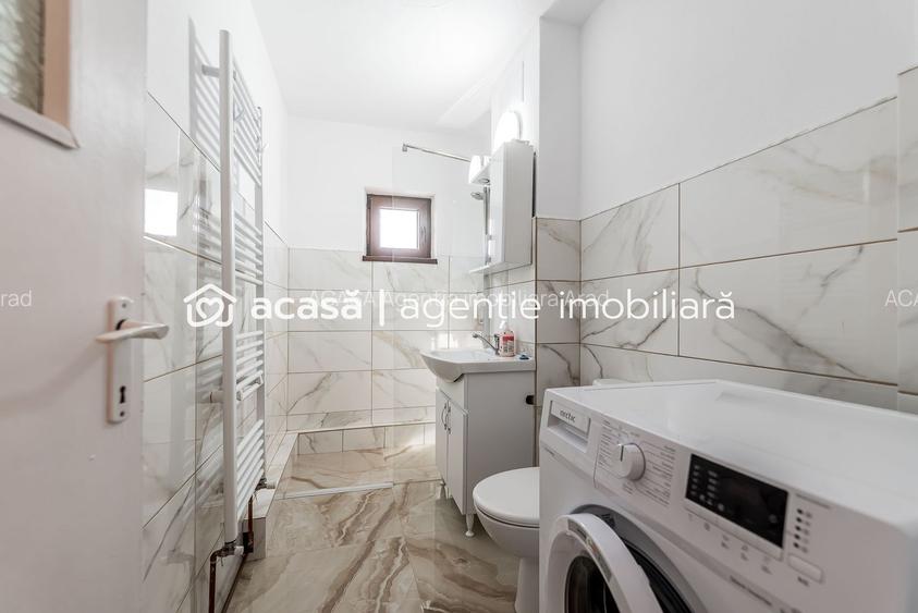 Apartament renovat cu 2 camere Micalaca etaj 3 Comision 0 - 6