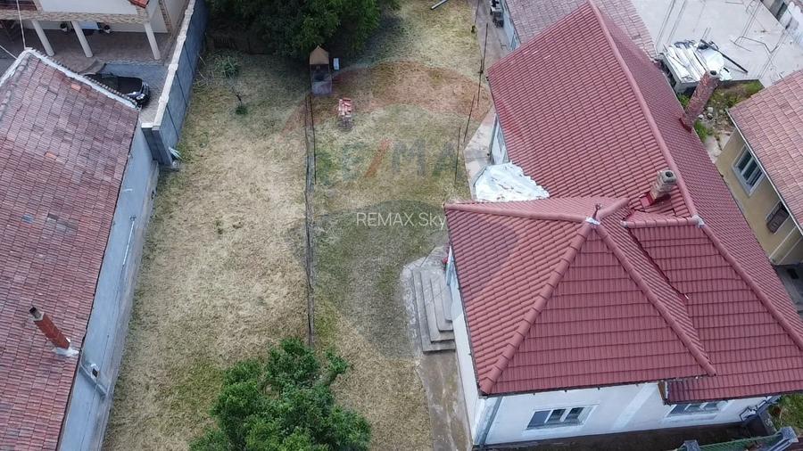 Casă cu teren generos în Ciugud cu 5 camere de vânzare - 2