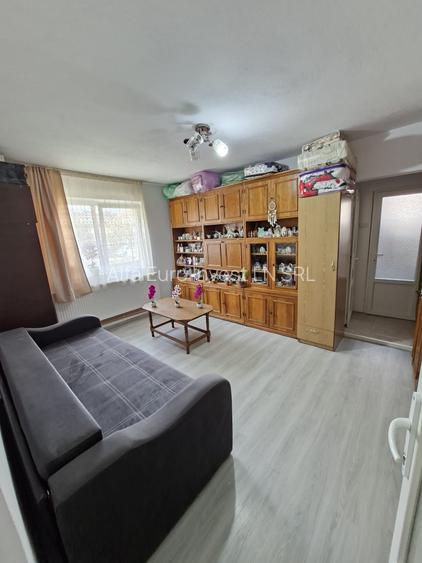 Apartament cu doua camere de vanzare - 5