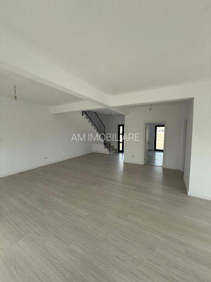 CASA TINERETULUI 4 CAMERE, INCALZIRE PARDOSEALA, NOU, COMISION 0% - 4