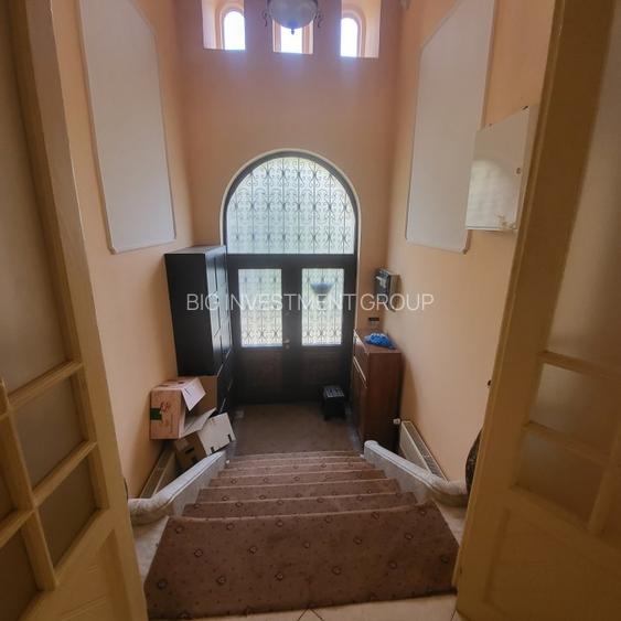 Vila boiereasca, superba, strada, linistita, nelipita de vreun alt imobil - 13