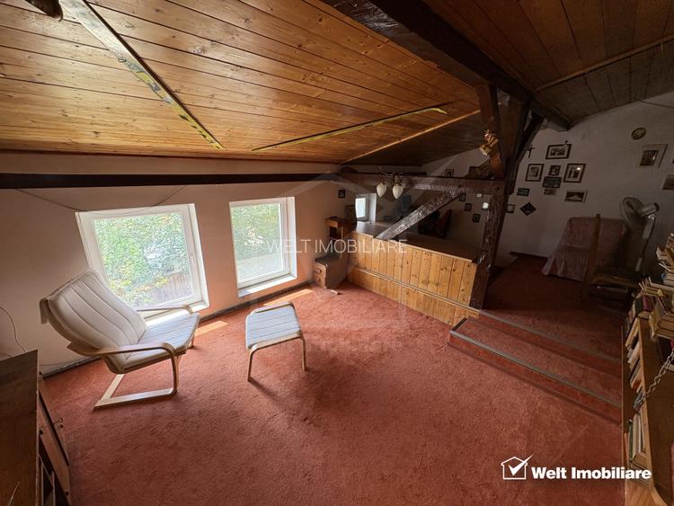 Casa parter + mansarda, situat la curte comuna, teren propriu, 3 locatari ! - 15