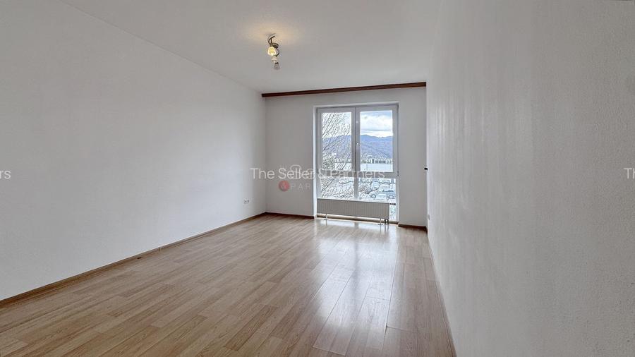 Complex Avantgarden 1 | Comision 0% - 21