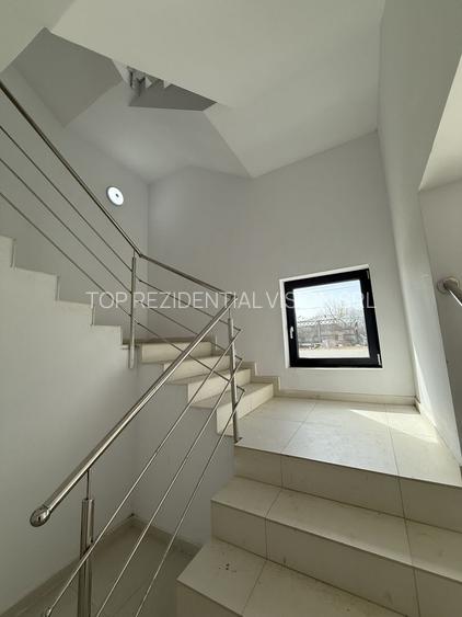 2 CAM.TIP STUDIO// AUCHAN TITAN // COMISION 0! - 5