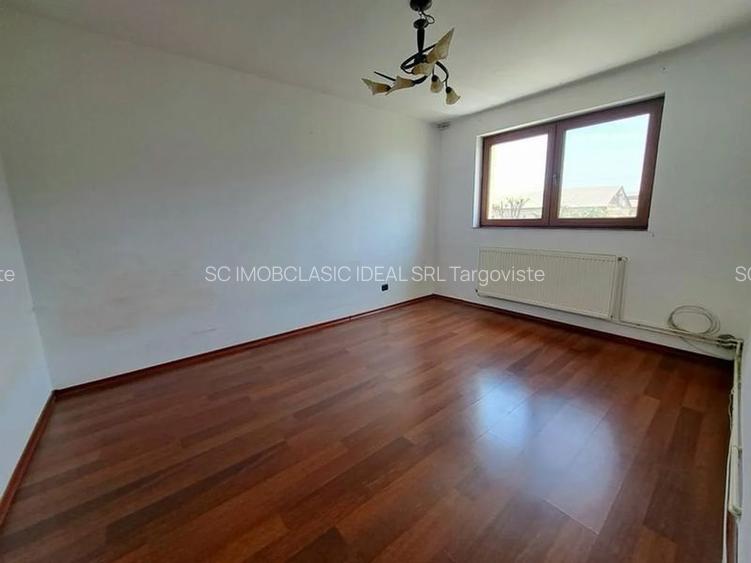 Zona Balaban, micro  5 Targoviste, vanzare apartament 3 camere - 11