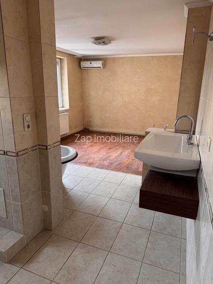 Ultracentral - Apt. Studio - Piata Teatrului - etaj 10 - 4