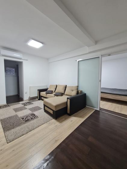 Vanzare apartament 2 camere, in Galati, Aurel Vlaicu, etaj 3, mobilat